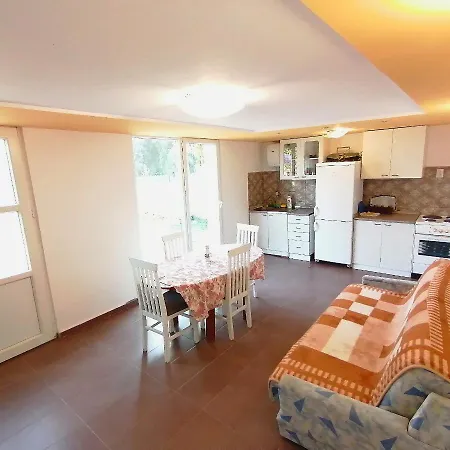 Captain's House By The Danube River Holiday home *