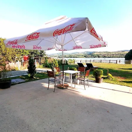 Holiday home Captain's House By The Danube River