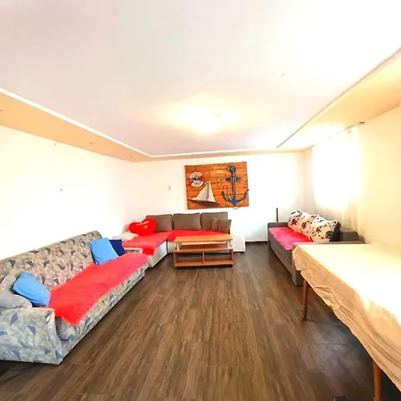 Captain's House By The Danube River Cerevic