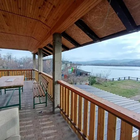 Captain's House By The Danube River * Cerevic